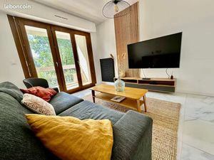 T3 meublé 60 m² + terrasse 10 m² – Ferney-Voltaire (01210) – Lumineux avec parking