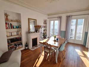 T3 lumineux Secteur République