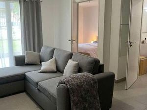 Mmobilier loue T2 meublé Lyon 42 m² très calme