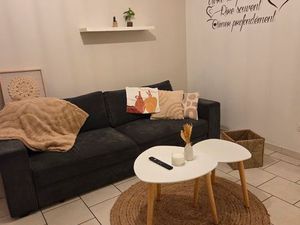 T2  35m2  meublée avec extérieur