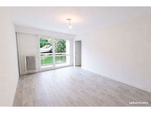 T3 60 m² – Chauffage et eau chaude inclus – Balcon + parking