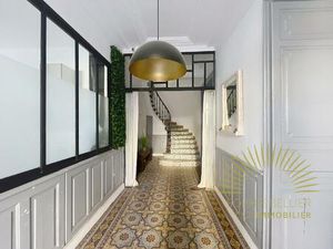 Demeure élégante de 310 m2 avec appartement attenant indépendant