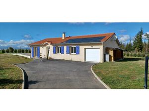 Belle maison lumineuse de plain pied de 3 chambres avec terrain  garage à Dunières