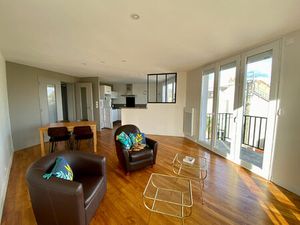 Appartement T3 meublé - 83.87m² - Butte Sainte Anne