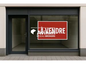 AUBERVILLIERS - Local commercial de 390m² en pied d'immeuble -