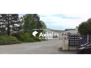 Local d'activités de 417 m² - 1 quai - à 20min de l'aéreport