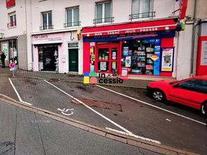 immeuble mixte occupé commerces et logements à vendre