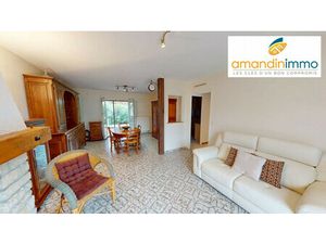 A 15min à pieds de la gare RER D