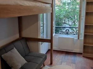 Location appartement 1 pièce 17 m² à Paris 11 (75011)