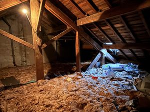 Combles aménageables au centre villes de Charmes