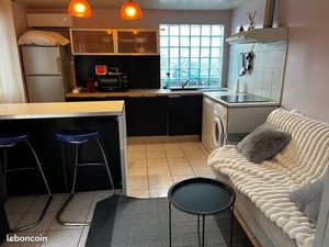 Laverune 10 mn de Montpellier FF3 dans villa avec jardin