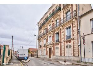 Grand 2 pièces à louer à Livry Gargan