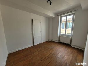 Maison T4 à louer à Saint Macaire