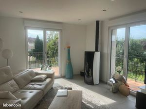 Maison entièrement rénovée au calme