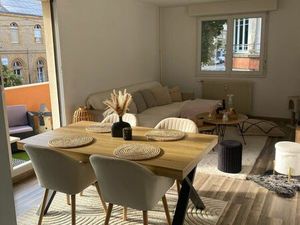 A louer grand T2  58m2 + balcon terrasse 20m2