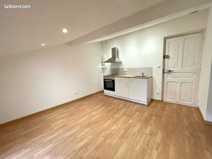 T2 de 22 5m2 avec jardin commun