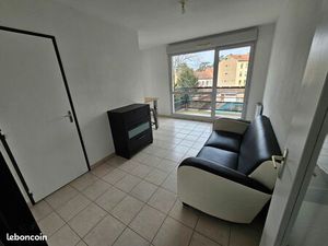 Appartement meublé 40m2 Villefranche centre