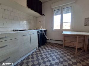 Appartement 4 pièces 49 m²