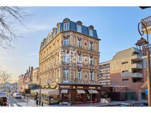 Appartement Deauville 4 pièce(s) 88.65 m2