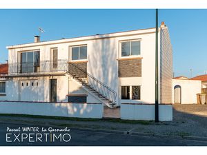 Maison avec 4 appartements proche commodités de Challans 185