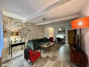 Maison rénovée avec jolie terrasse