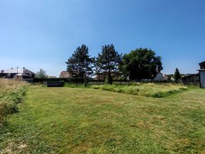 Terrain constructible SAINT PANTALEON DE LARCHE 19600