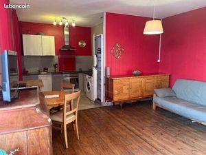 Location à l année