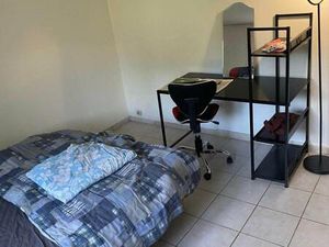 Location appartement 1 pièce 25 m² à Chennevières-sur-Marne (94430)