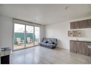 LIMAY  Appartement 3 pièces au dernier étage dans résidence récente