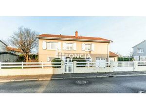 ENNERY : Maison individuelle au calme