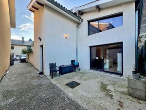 Maison de ville à Pont-de-Chéruy