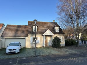 MAISON 6 PIECES AVEC GARAGE