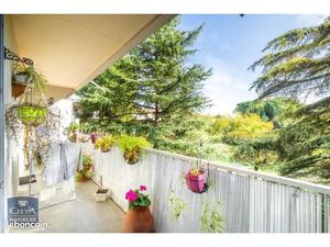 Appartement 4 pièces 80 m²