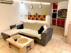 Maison de village provençale T3 La Motte (83920)