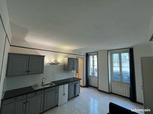 Appartement à louer 21m2 Fontainebleau