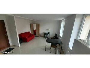 Location studio rénové