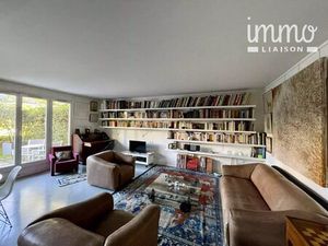 Calme et verdure pour ce T2 avec jardin à 5 mn de Paris