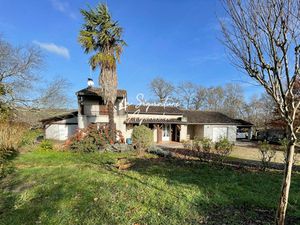 MAISON FAMILIALE 6 PIECES 152M2