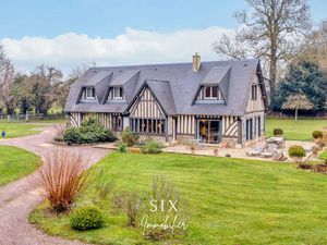 PROPRIETE NORMANDE AVEC DEPENDANCE AMENAGEE EDIFIEE SUR 3HA CLOS