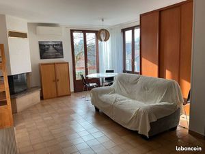 Location meublée à Saint-Didier-au-Mont-d'Or (Rhône)