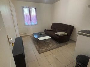 Studio meublé proche de la gare Cergy préfecture /Eragny Neuville