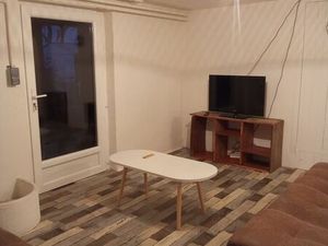 F2 terrasse couverte et jardin