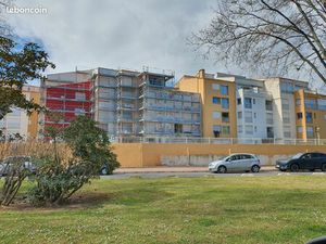 Studio disponible rénové avec piscine