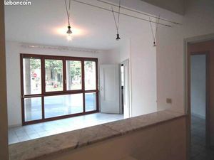 LOUE T4 - 73m² - NANCY CENTRE - GARE - FOCH - PLACE DE LA COMMANDERIE LOYER : 650 + 85 cha