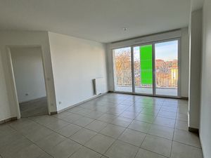 Appartement T4 avec balcon et parking