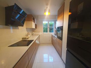 Versailles Pershing - Très beau 4 pièces en rez-de-jardin avec terrasse et 2 parkings