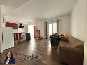 Appartement T3 rénové de 70 m² au coeur de Vidauban (83550)