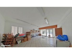 Local professionnel 62 m2 + appartement T3