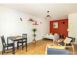 ◊ Grand Studio Meublé – Quartier Sainte-Blandine (Lyon 2) – Bail Mobilité