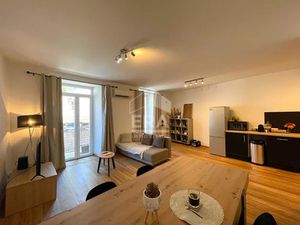 Appartement 3 pièces 82 m² à louer mazan 84380 ? | ERA Immobilier